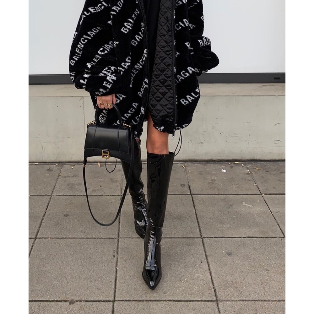Balenciaga Fleece Jacket Fur Coat Faux Fur Stand Collar Logo Coat 100% Authentic - Picture 3 of 16